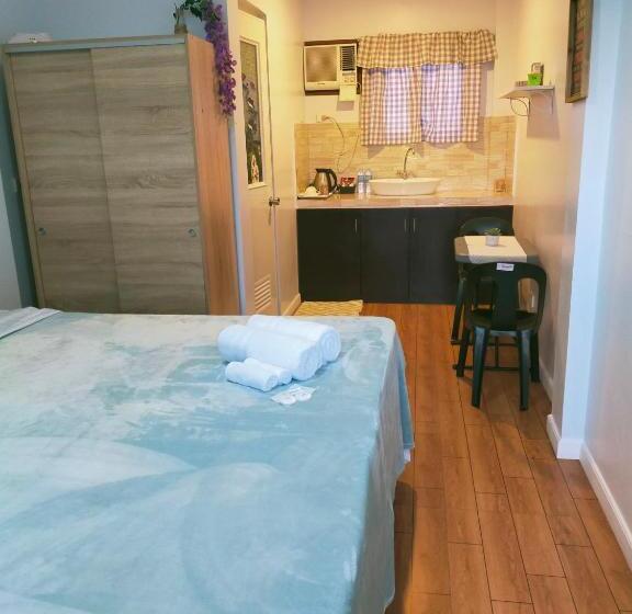 스탠다드 룸 킹사이즈 침대, Point Gate Inn