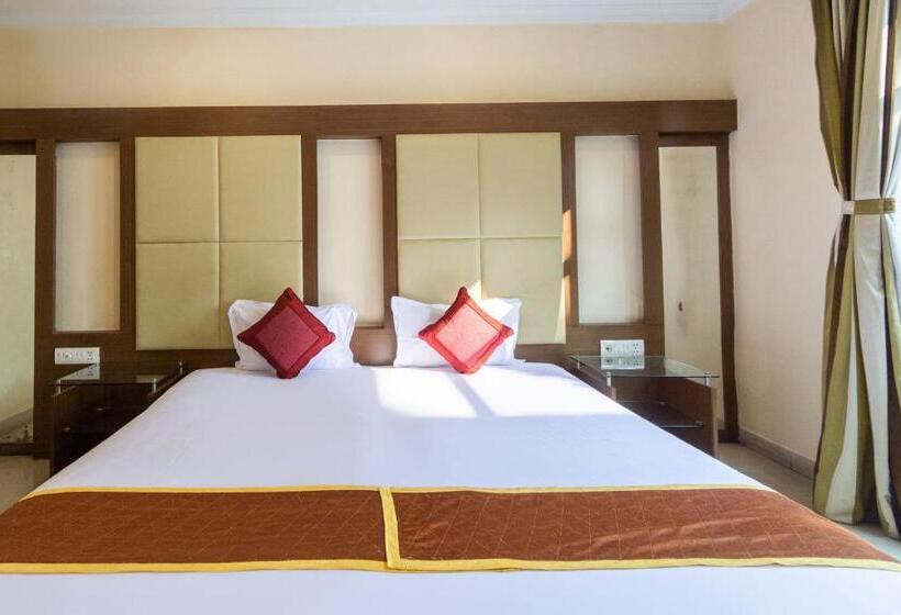 三人经典房间, Lake View Resort