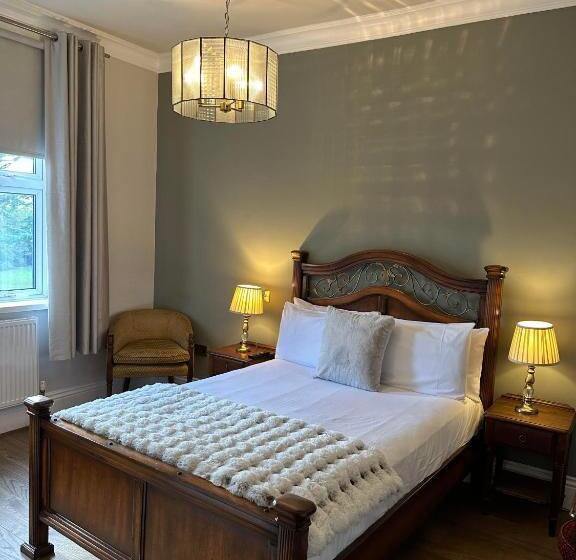Номер Deluxe, The Manor At Bickley
