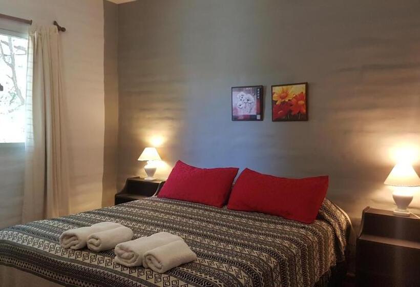 침실 2개 아파트, Hostal La Quebrada
