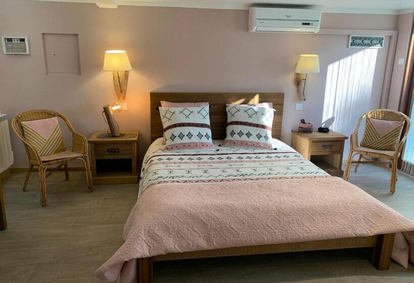 اتاق استاندارد, Villa Escandia