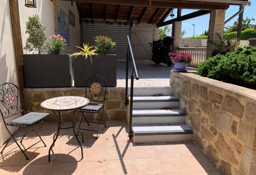 اتاق استاندارد, Villa Escandia