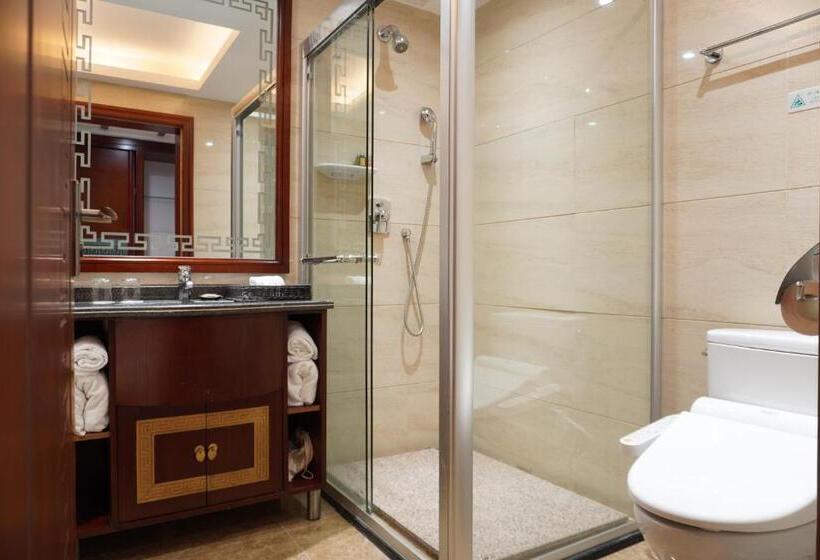 带阳台的豪华间, Guilin Yi Characteristic Hotel Coltd