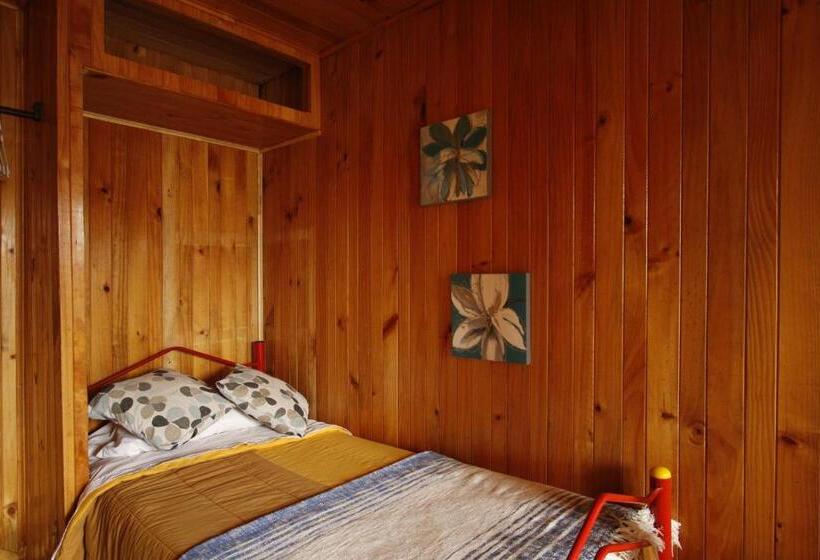 اتاق لوکس, Hostel El Alcazar