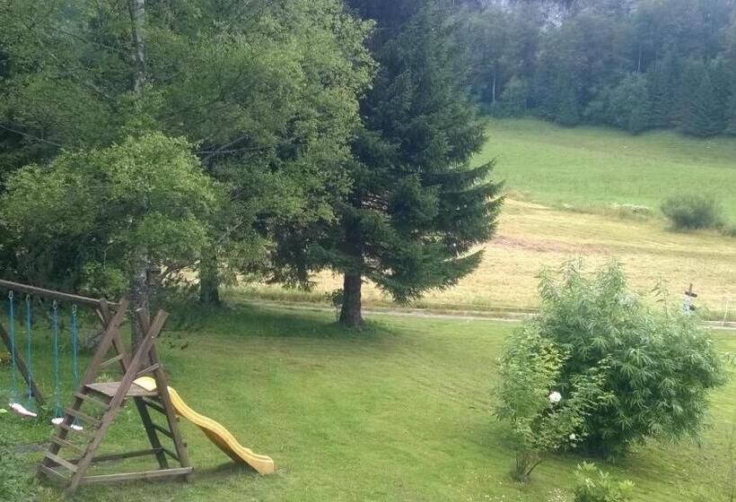 Апартаменты 1 Спальня с Видом, Le Castel Blanc