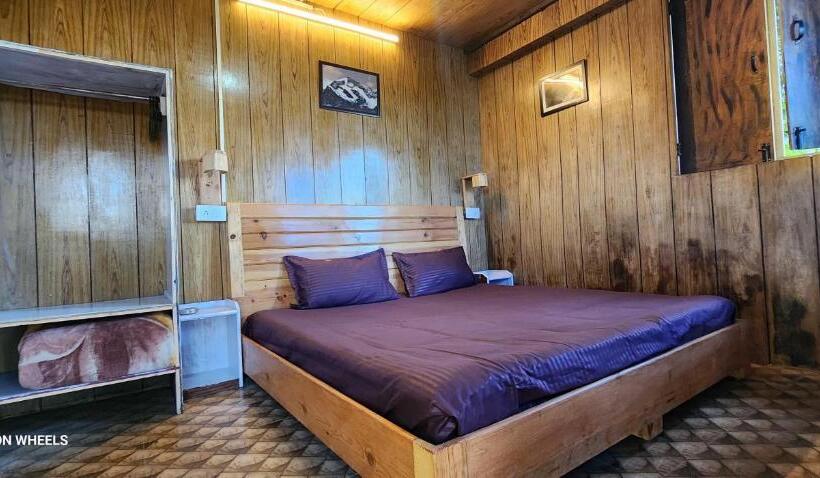 标准间带山景, Neelkanth Retreat Mukteshwar