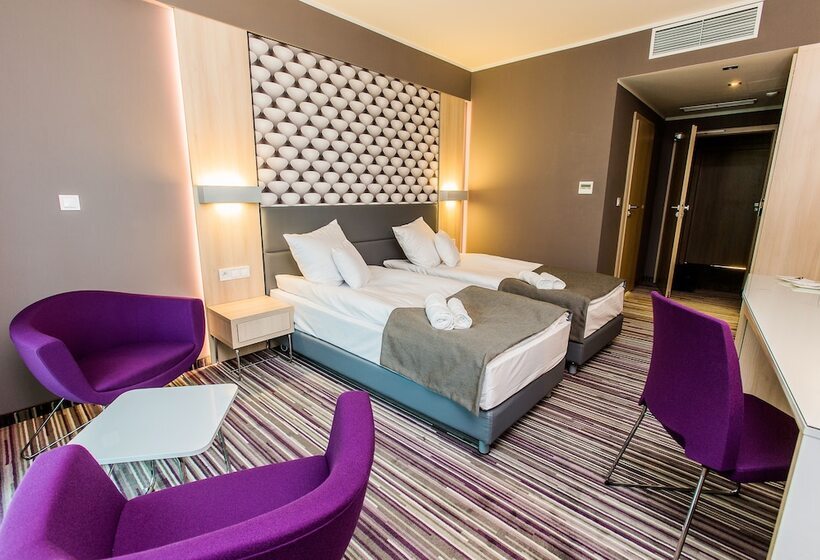 Номер Deluxe, Astone Conference & Spa