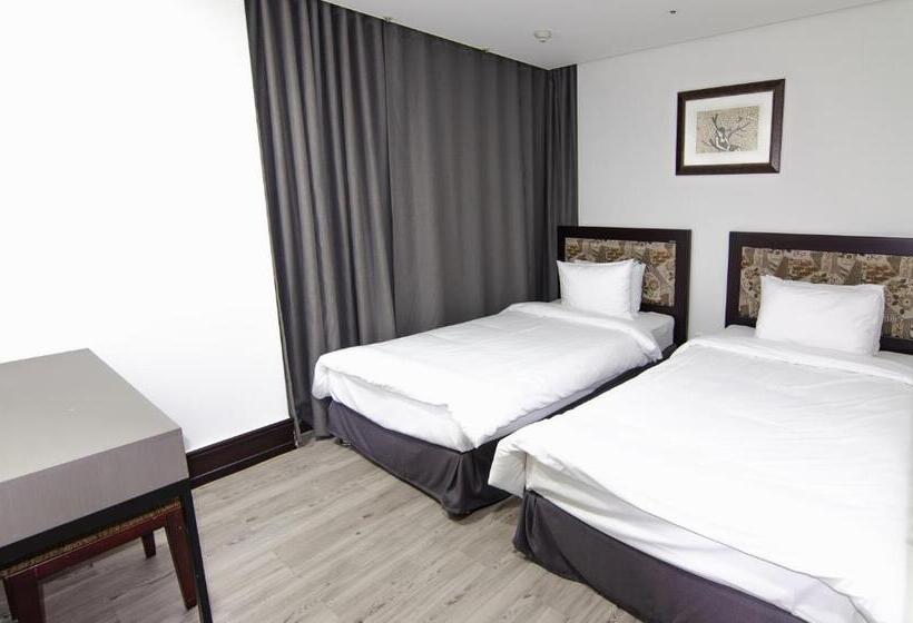 침실 2개 스위트, Centum Convention Hotel In Centum