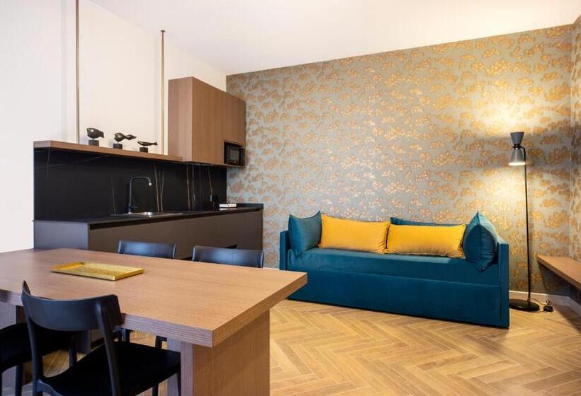 آپارتمان 1 خوابه با بالکن, Gobetti Apartsuite