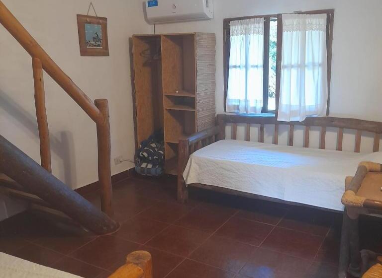 标准三人间, Valdemoro Hosteria