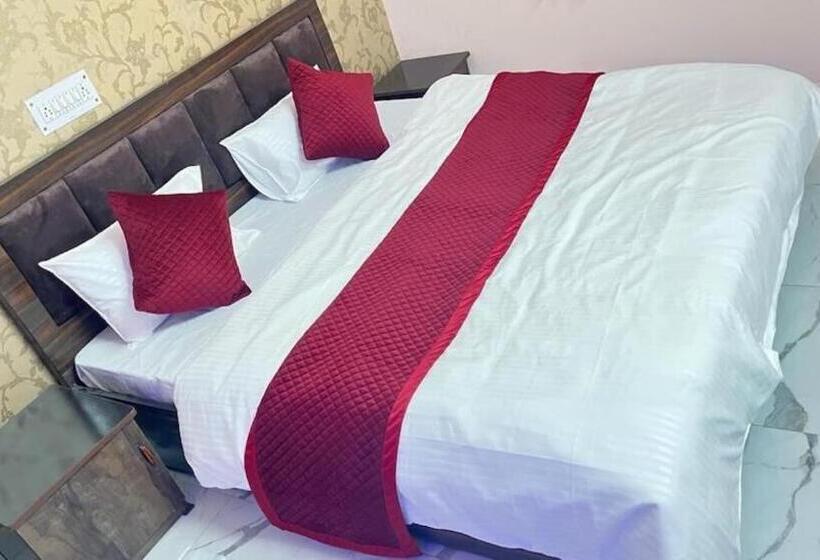 Номер Deluxe, Vrindavan Ratnagiri
