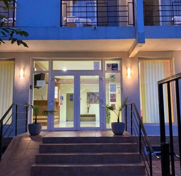 Трехместный Номер Стандарт с Балконом, Vila Libra Costinesti