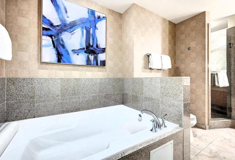 آپارتمان 1 خوابه با بالکن, Sphere In Hd!   1br Private Retro Condo With Premium Views