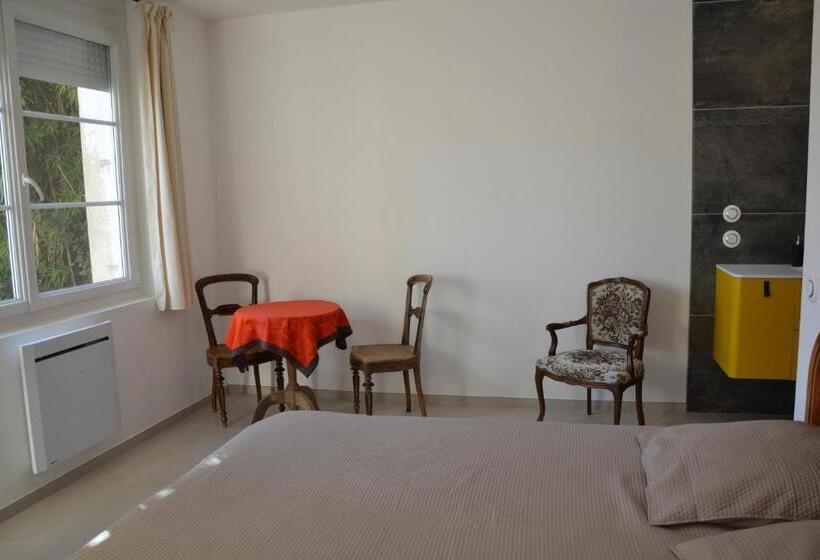 اتاق استاندارد, L Arche De Noé