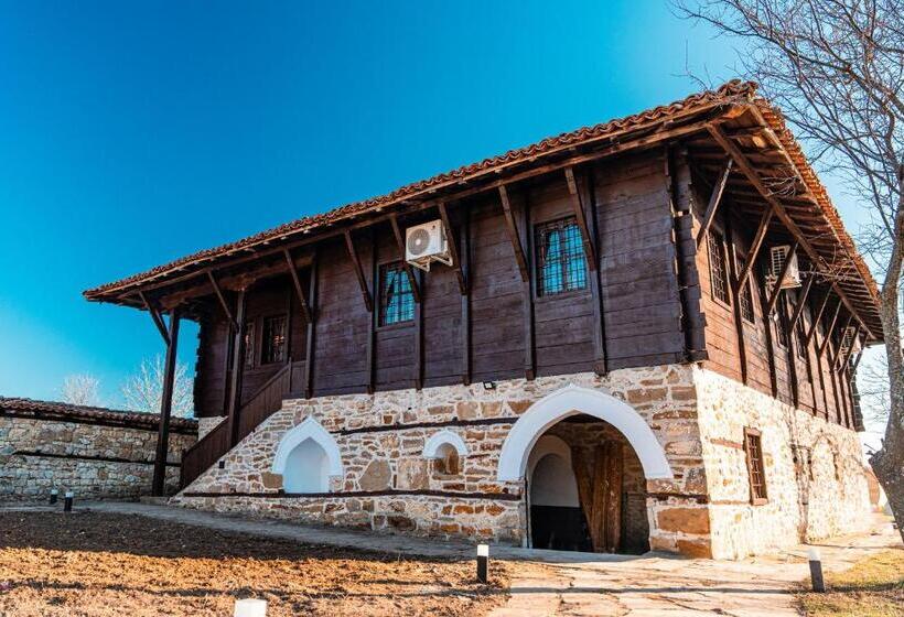 Семейное Бунгало, Complex Arbanashki Style Panoramic View With Summer And Winter Terrace, Sauna, Children S And Adult