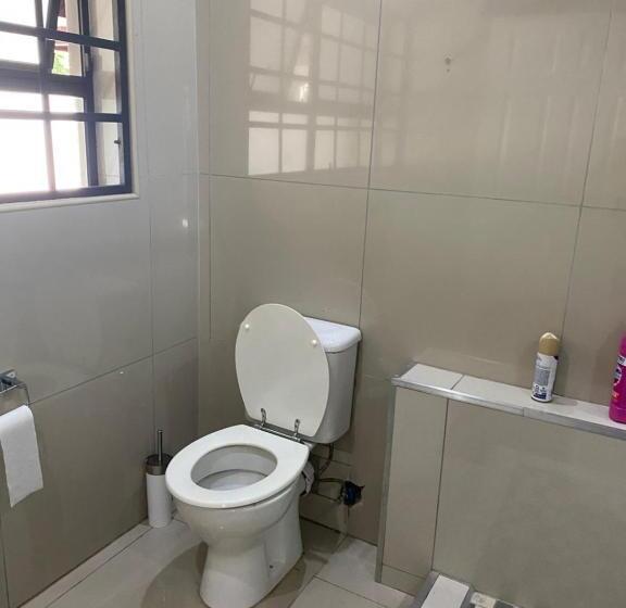اتاق استاندارد, M D J Hayfields Guest House