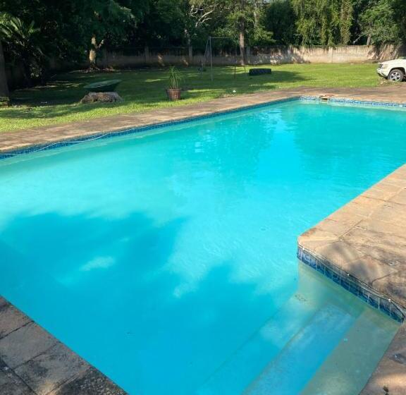 اتاق استاندارد, M D J Hayfields Guest House