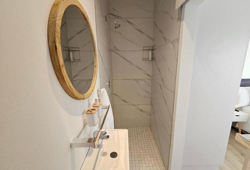 Номер Economy, Point Villa