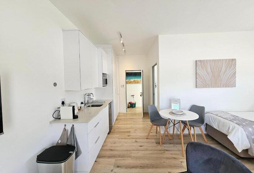 Семейный Номер, Point Villa