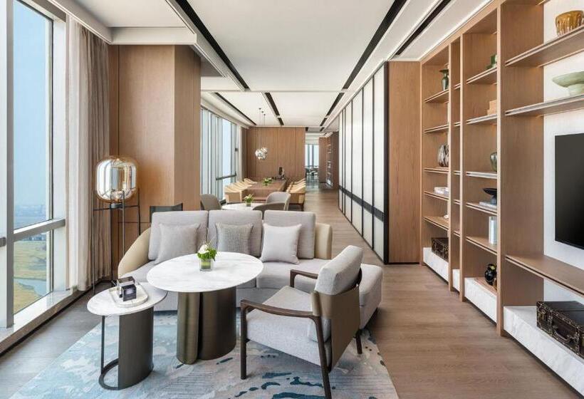Люкс Премиум, Qingdao Marriott Hotel Jiaozhou