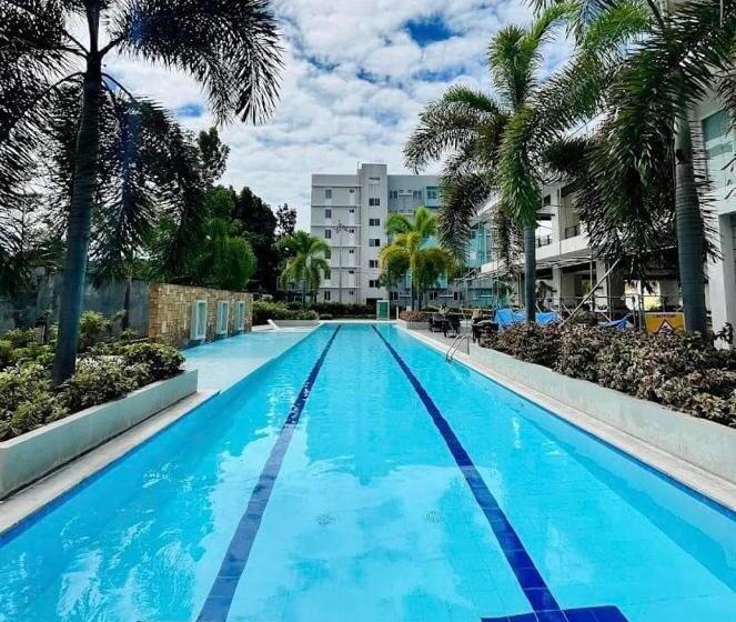 Семейный Номер, Forevermc Condotel