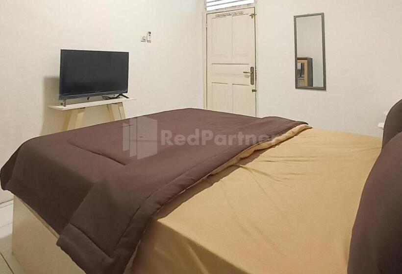 Номер Стандарт, Guest House 88 Lahat Redpartner