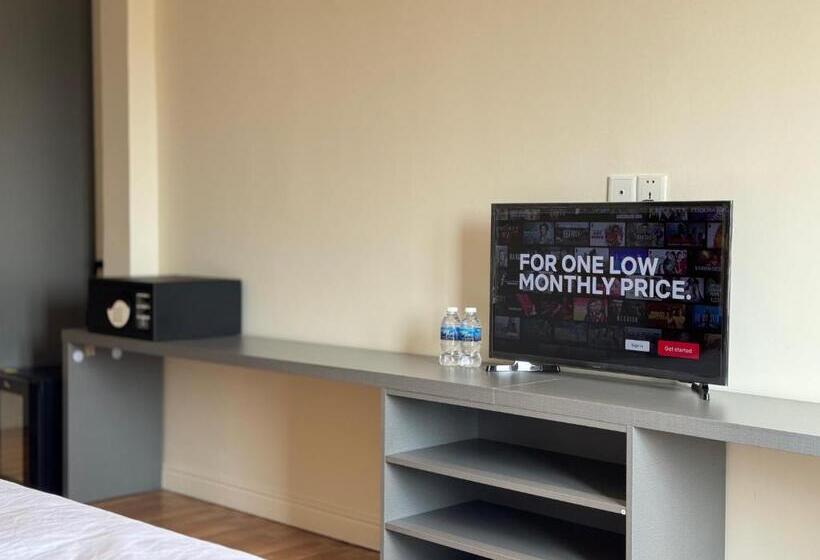 Номер Стандарт, West Port Hotel Boutique