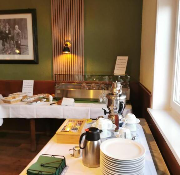 이코노미 룸, Gasthaus Zur Riete