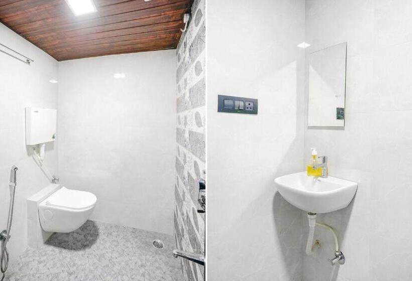 Quarto Deluxe, Fabexpress Kirtiraj