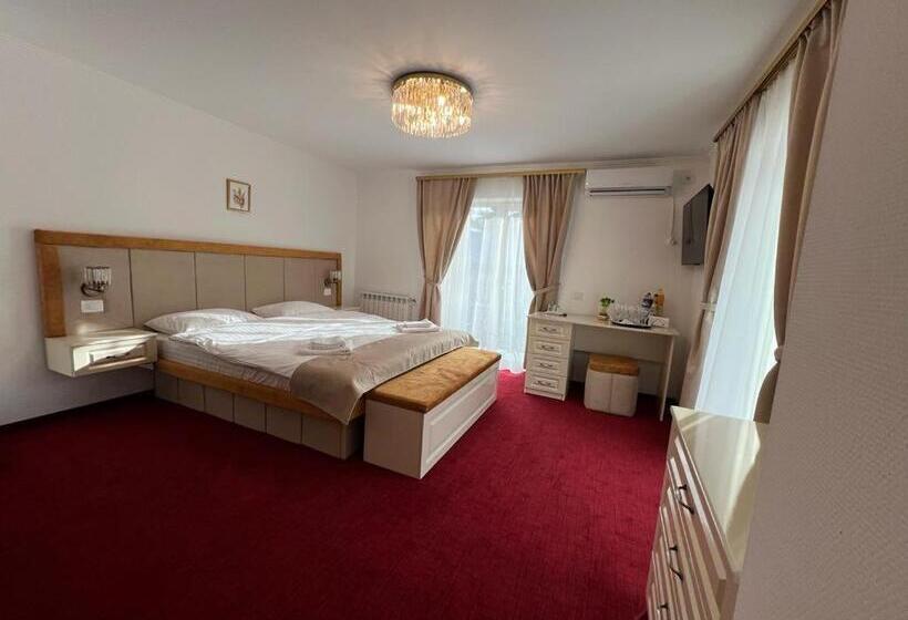 חדר דלוקס לשלושה, Parc Pini Resort