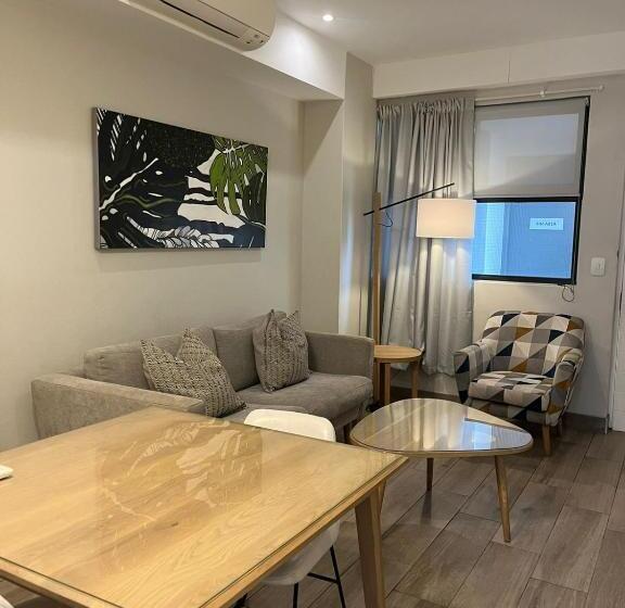 آپارتمان 1 خوابه با بالکن, Regency Apartment Hotel St@y