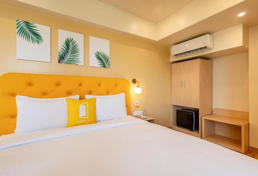 キングサイズベッドのスタンダードルーム, Bloom Hotel   Ranchi