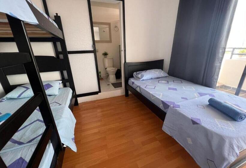 スタンダード４人部屋, Epifania Hostel