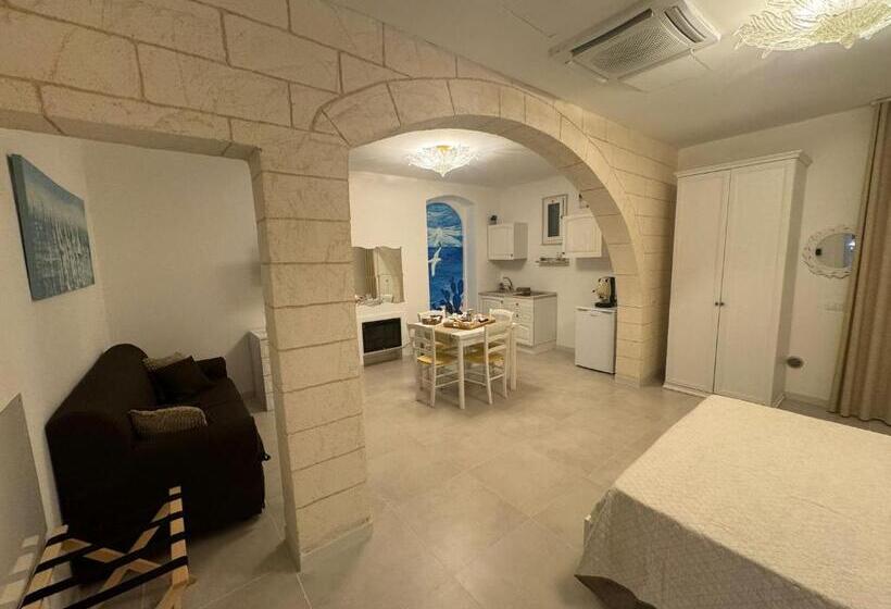 Номер Стандарт с Гидромассажем, Lamapulia