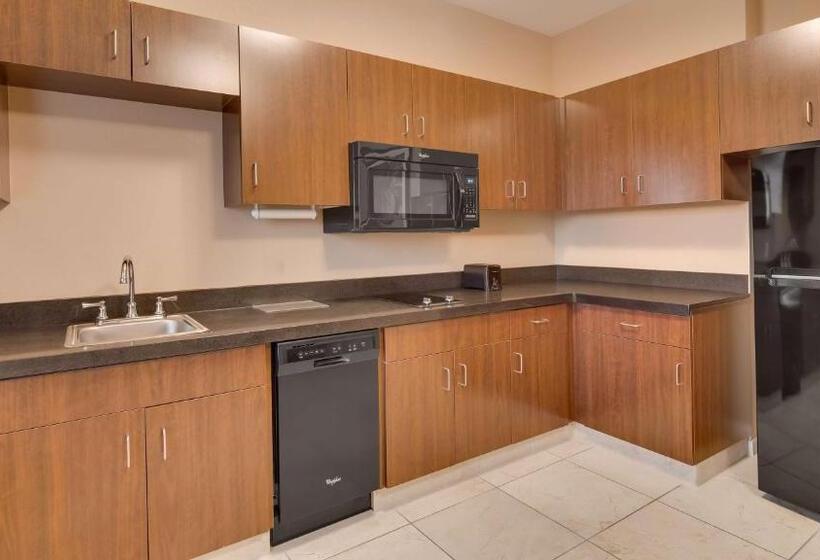 Люкс, Best Western Plus Chandler Hotel & Suites
