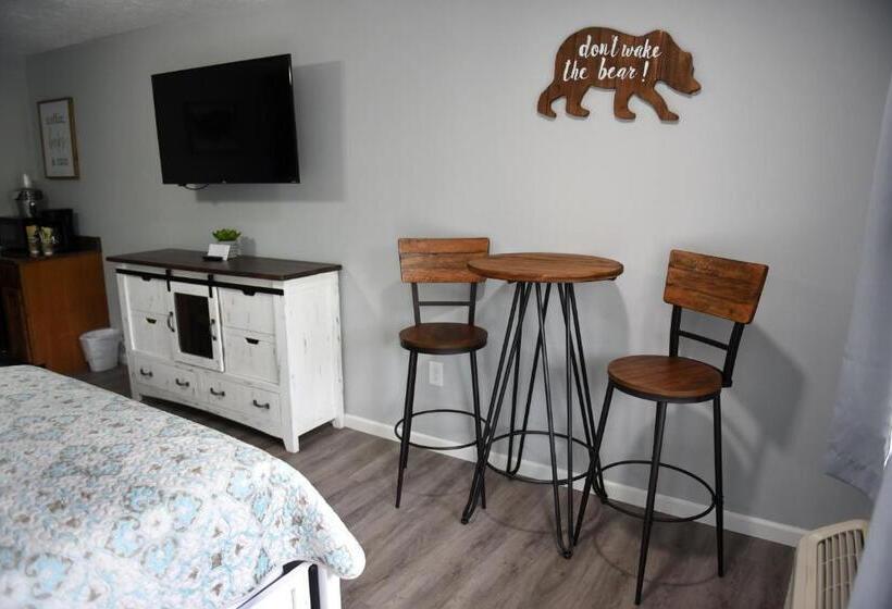 غرفة ديلوكس سرير كينج, Heidi Motel   Helen