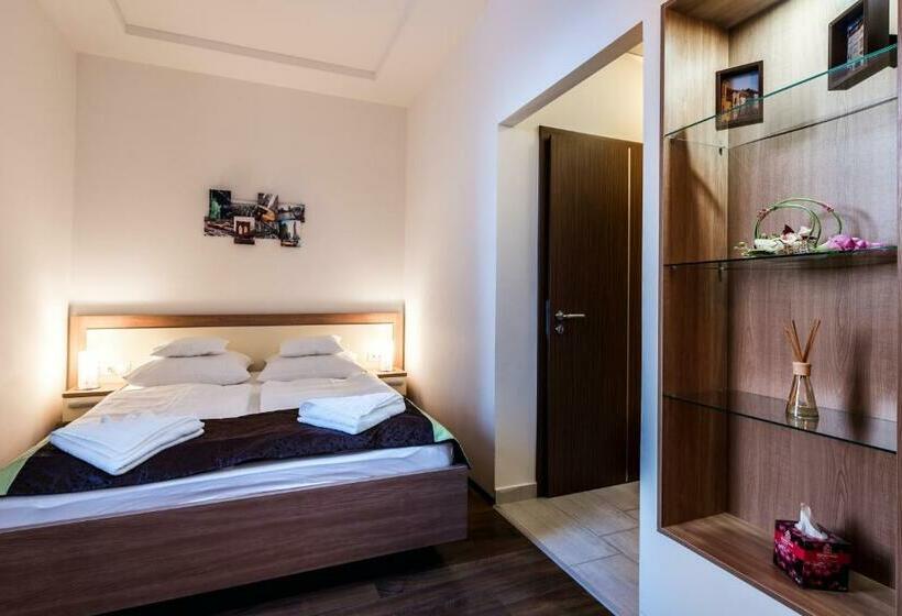Appartamento 1 Camera da Letto, Garzon Plaza