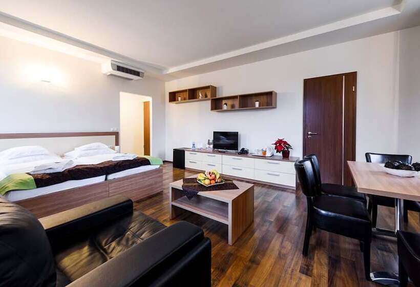 Номер Superior, Garzon Plaza