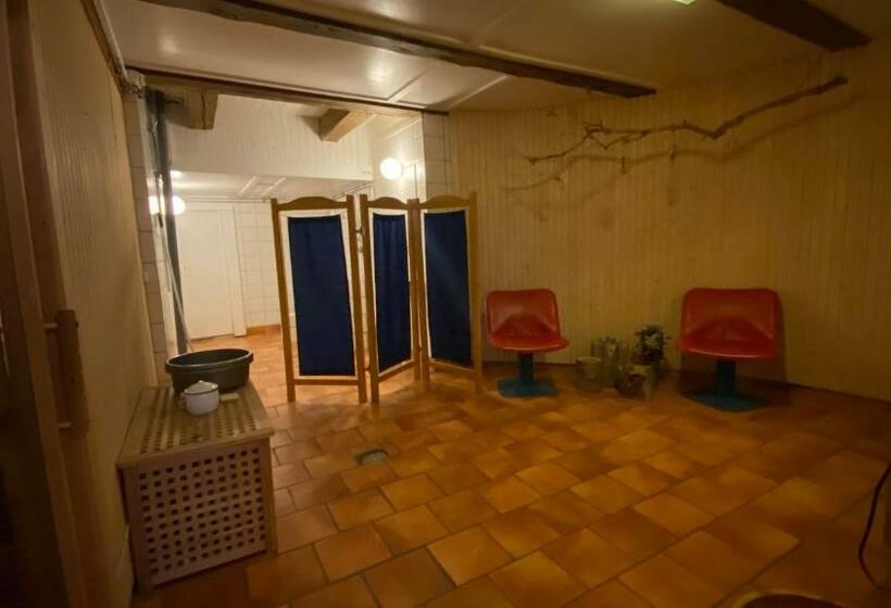 Студия Стандарт, Kvarnen Pensionat Och Restaurang