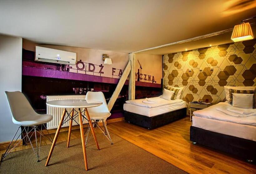 Студио Economy, Stare Kino Cinema Residence