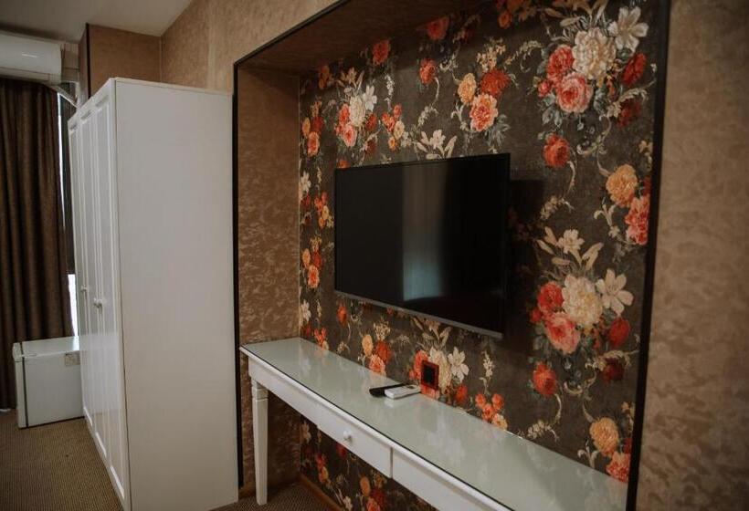 Трехместный Номер Комфорт, Address Boutique Hotel Baku