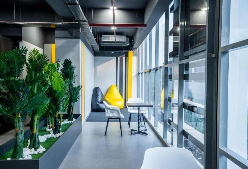 Номер Superior Одноместный, Naptapgo   Electronic City Metro, Japanese Capsule Single Room   Cafe, Wi Fi