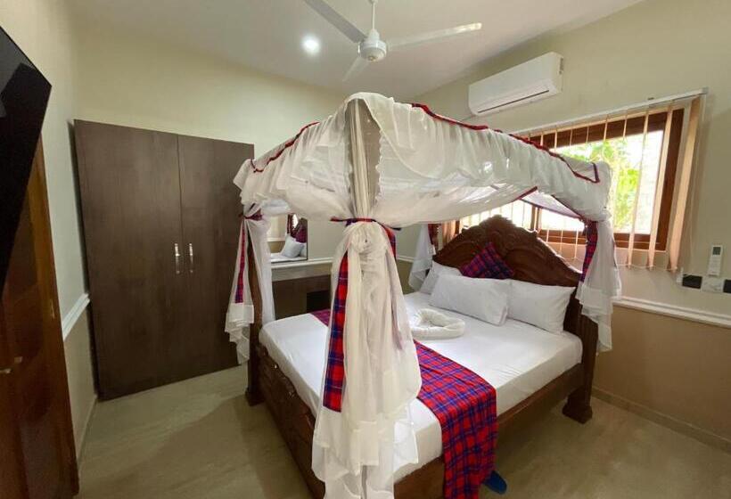 اتاق استاندارد, Maasai Koroga