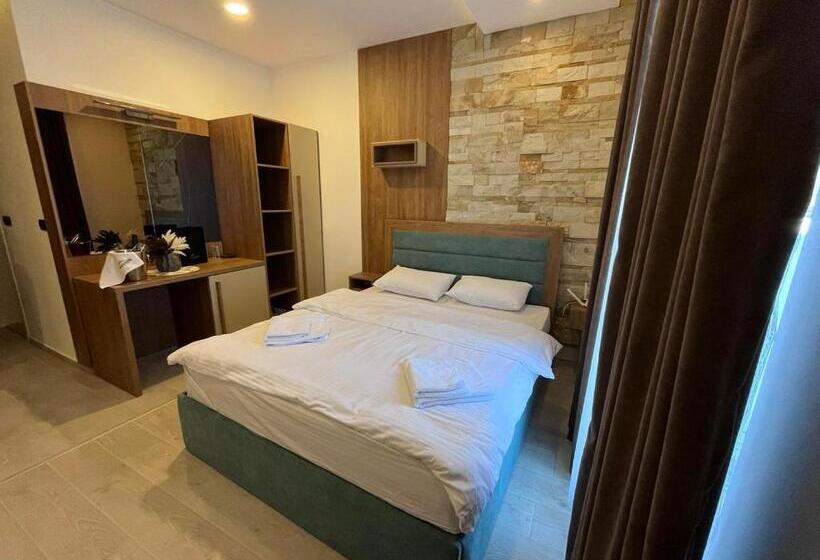 اتاق لوکس, Mamababa Free Spa & Wellness Kopaonik