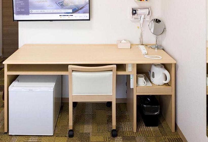 Номер Deluxe, Toyoko Inn Kokura Eki Kita Guchi