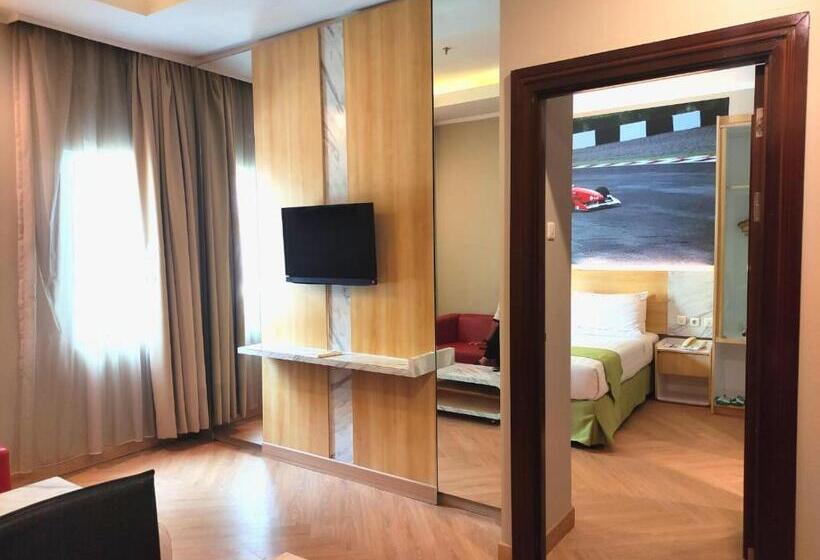 Полулюкс, Syariah Hotel Sentul