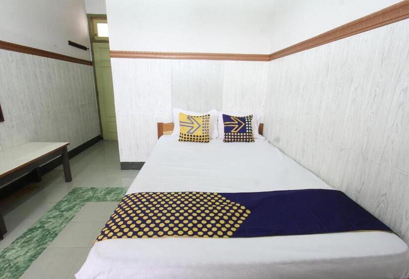 デラックスルーム, Oyo 93247 Pondok Pariwisata
