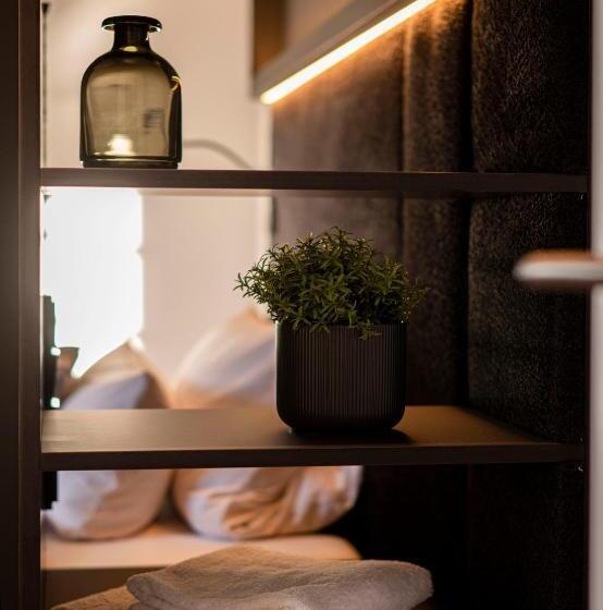带1个卧室的顶楼公寓, Yokolou   Design Apartments