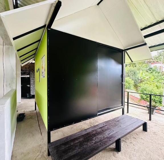 标准间, The Sky Tents