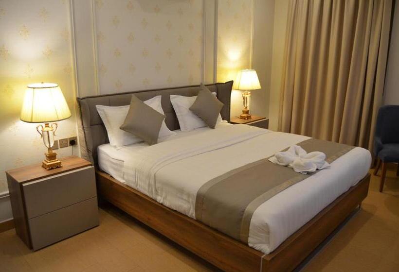 Апартаменты 2 Спальни, Larissa Suites